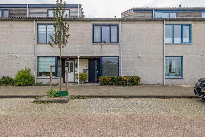 Photo of property Vera Bondamstraat 32, Leiden