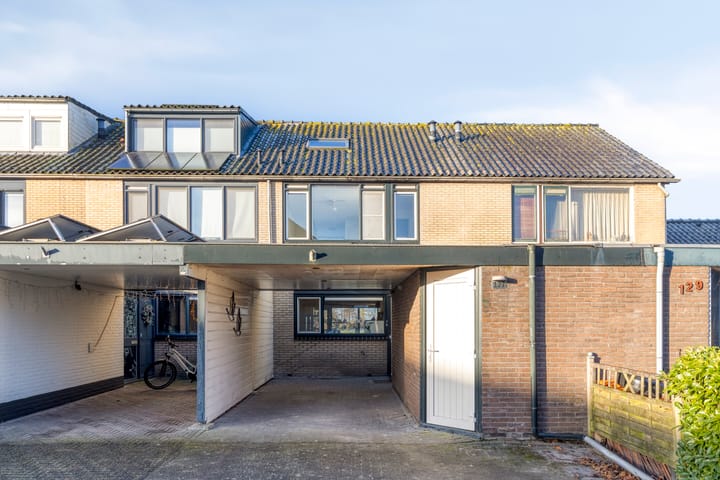 Photo of property Verdistraat 127, Bunschoten-Spakenburg