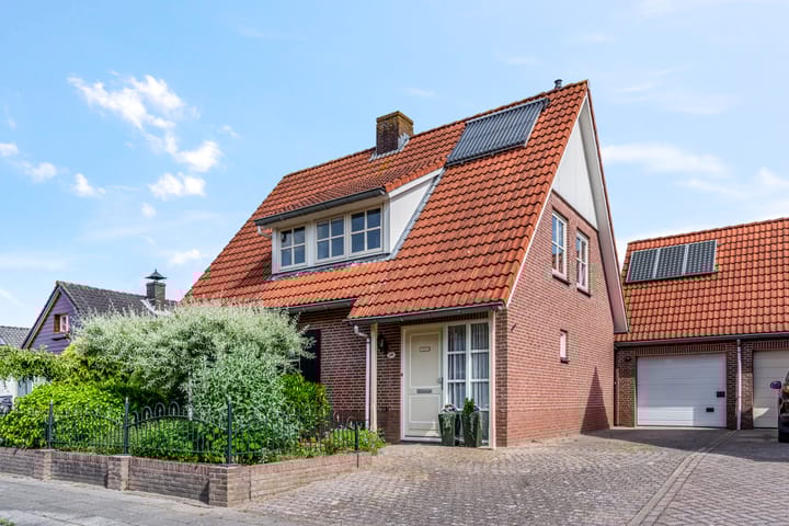 Vergardeweg 4b in Wadenoijen foto
