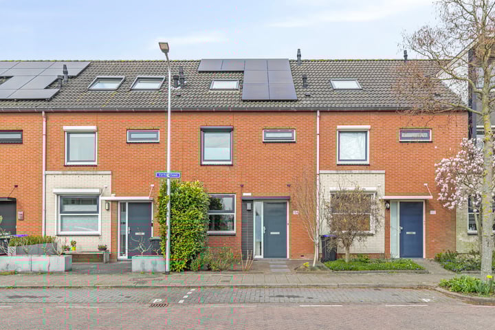 Verheullaan 104 in Bergschenhoek Foto
