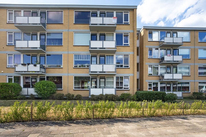 Photo of property Vermeerlaan 23, Soest