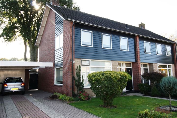 Verzetstraat 15 in Vriezenveen