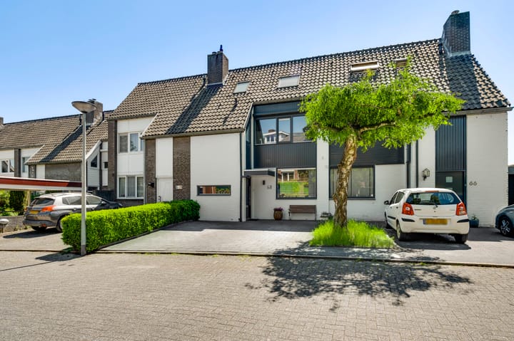 Veulenerbank 68 in Maastricht