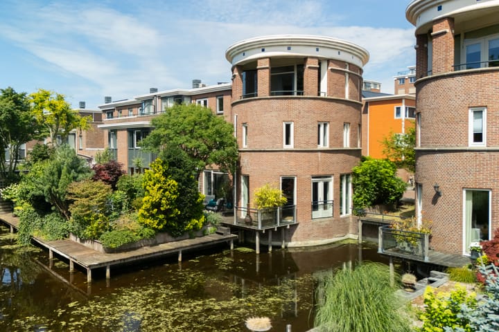 Photo of property Via Cimarosa 29, Voorburg