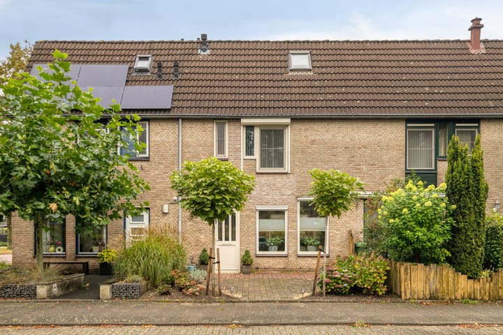 Vicarielaan 10 in Heerde