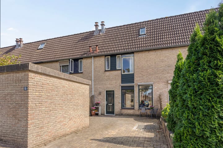 Vicarielaan 18 in Heerde