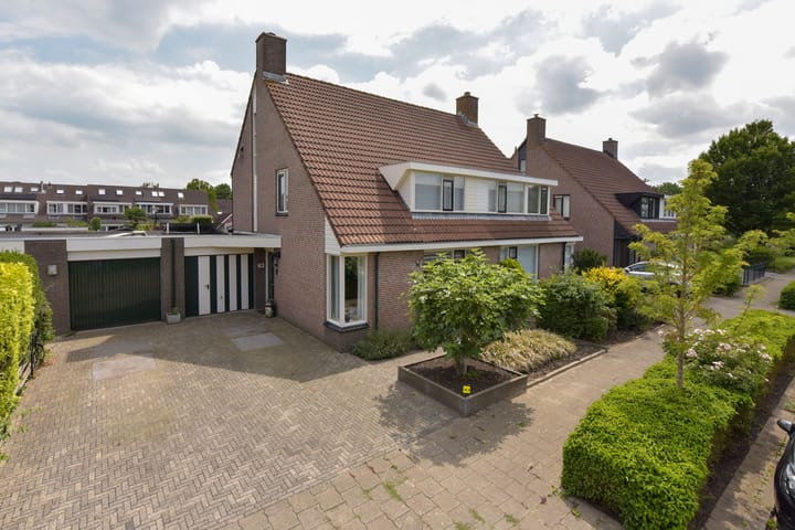 Viergang 143 in Mijdrecht
