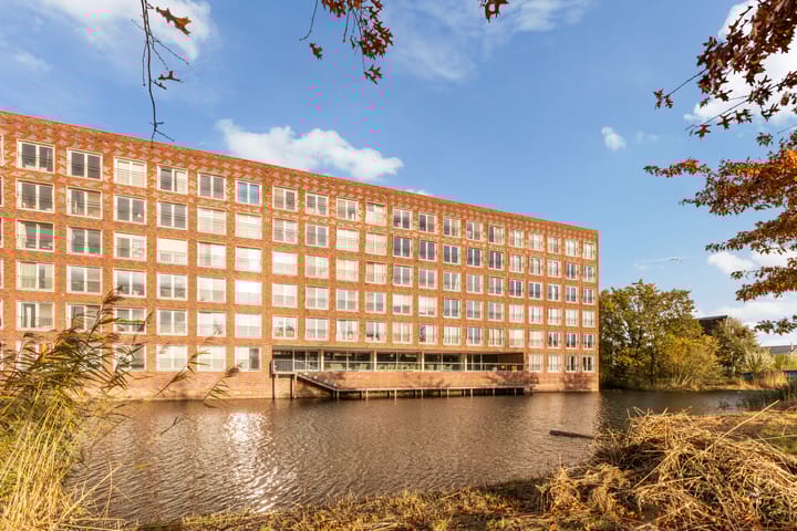 Vierwoudstedenmeer 136 in Woerden