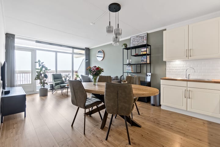 Vijf Meilaan 72 in Leiden