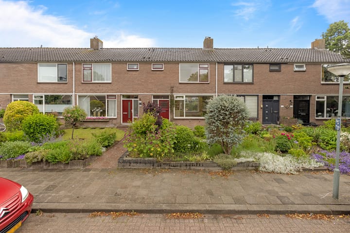 Vijverlaan 149 in Dordrecht