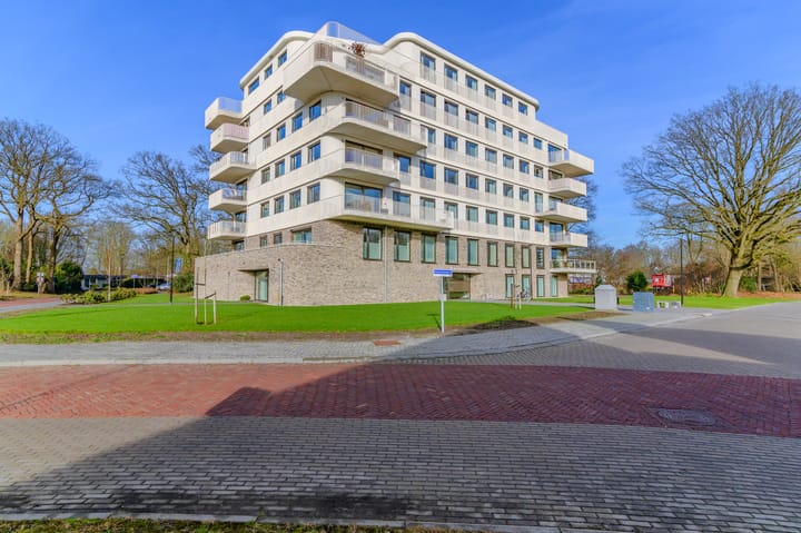 Photo of property Vijverlaan 34, Heerenveen