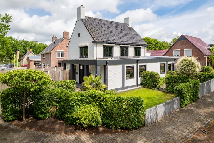 Vijverstraat 22 in De Wilp