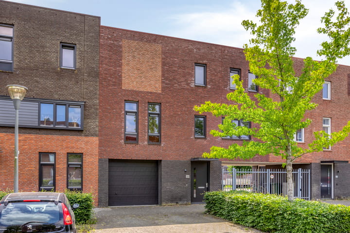 Villa Waterranonkel 59 in Waalwijk