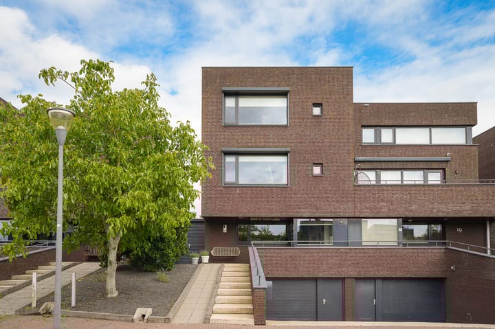 Villa Waterviolier 17 in Waalwijk