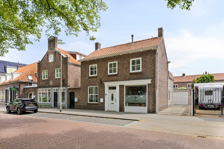 Vincent van Goghplein 12 in Etten-Leur