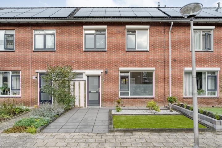 Photo of property Vincent van Goghstraat 13, Coevorden