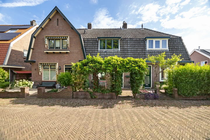 Vincent van Goghstraat 2A in Baarn