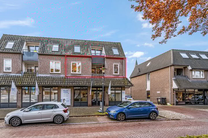 Photo of property Vincent van Goghstraat 56, Nuenen