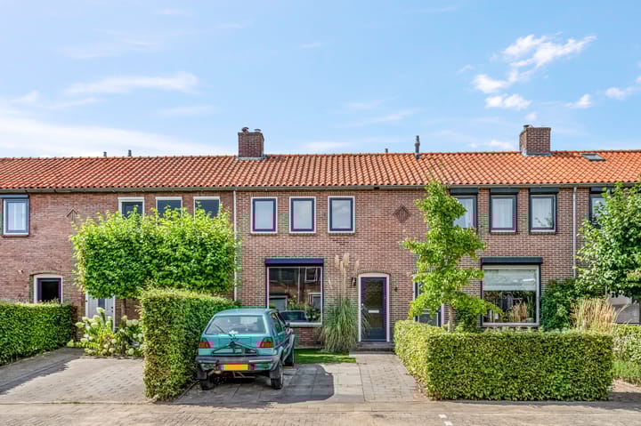 Vincent van Goghstraat 6 in Ede Foto