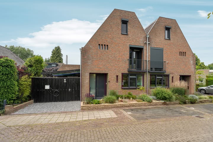 Vingerhoed 11 in Dieren