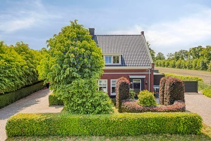 Vinkelsestraat 145 in Vinkel