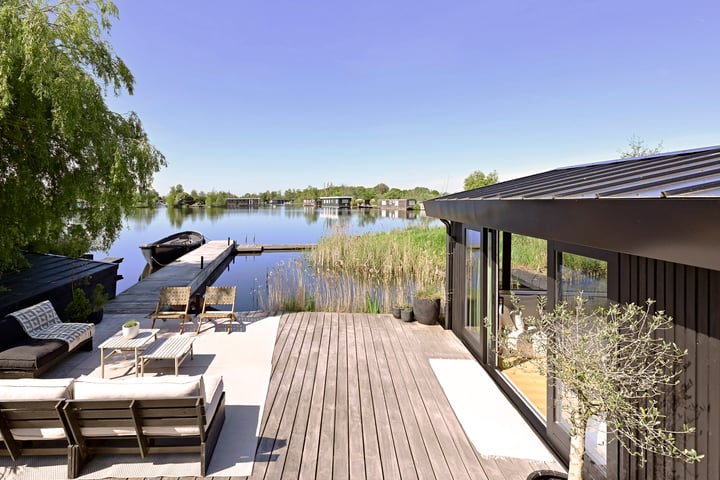 Vinkenkade 7F in Vinkeveen