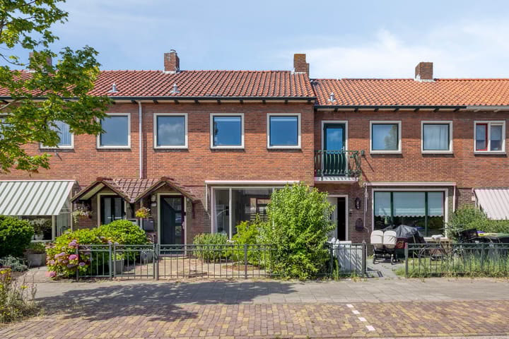 Vinkenkrogtlaan 13 in Velsen-Noord