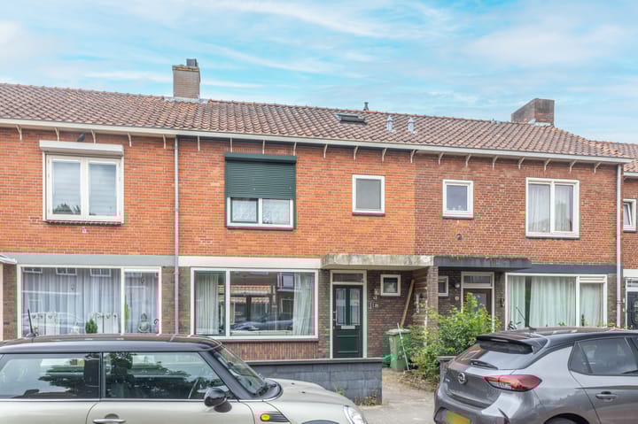 Vinkenkrogtlaan 18 in Velsen-Noord