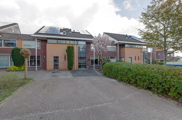 Virgo 6 in Assen foto