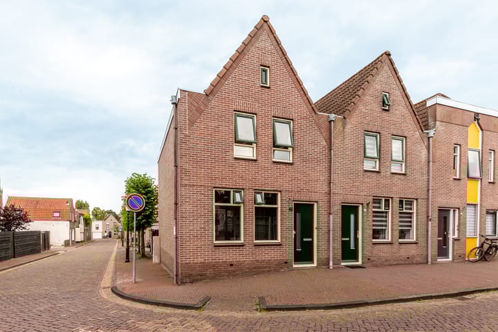 Vissersdijk 45 in Enkhuizen foto