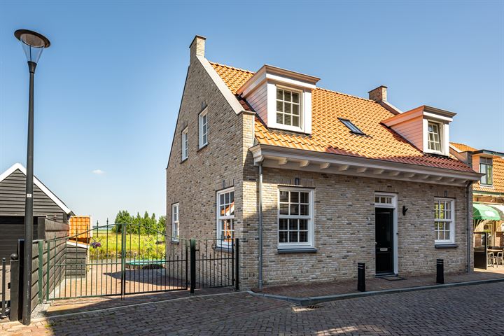 Vissersdijk 67 in Middelharnis