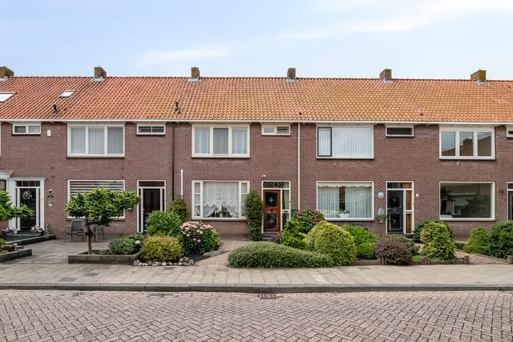 Vissersvenplein 4 in Volendam
