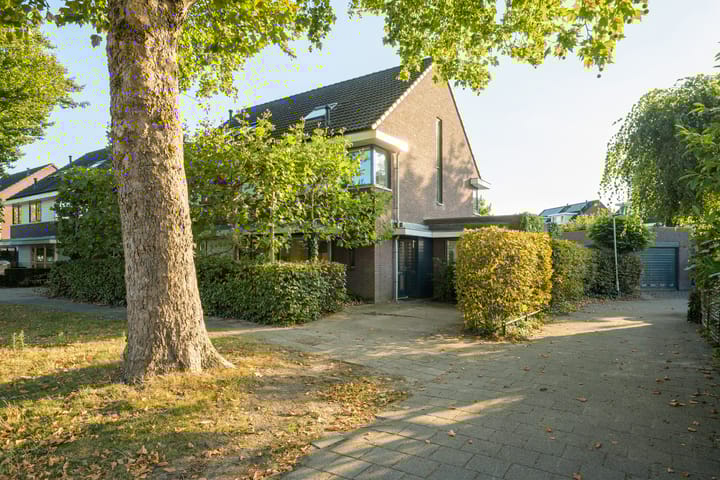 Viveslaan 66 in Breda