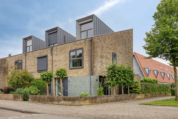 Vlaamse Gaai 9 in Zeewolde