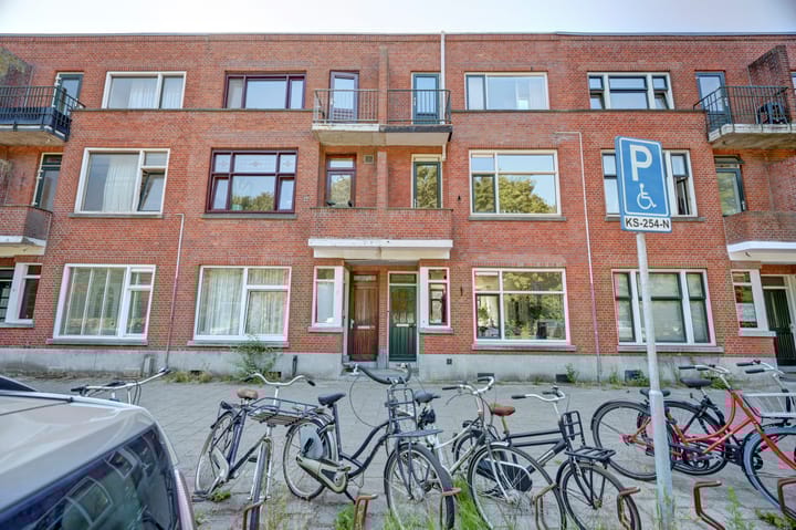 Vlaardingerdijk 17B in Schiedam
