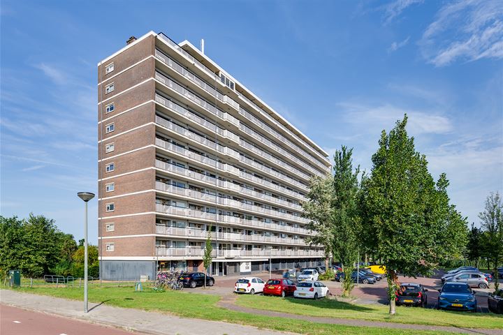 Vlaardingerdijk 406 in Schiedam