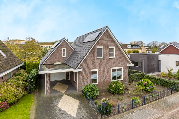 Photo of property Vlammertsehof 217, Bergen L