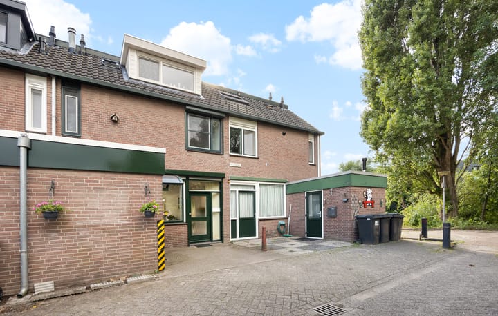 Vlasdonk 27 in Diemen
