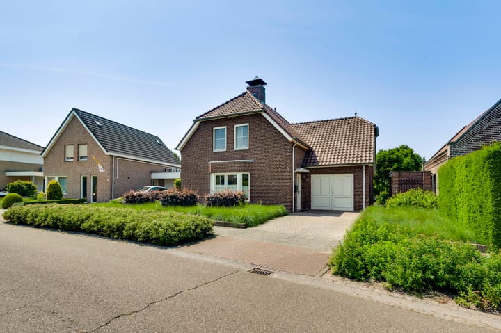 Vlasrootsingel 33 in Heythuysen