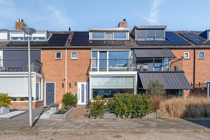 Vlassersstraat 17 in Hendrik-Ido-Ambacht