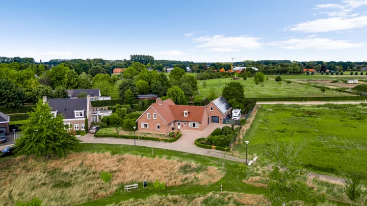 Vlasstraat 26 in Heythuysen
