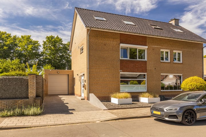 Vleugelmorgenstraat 19 in Stein
