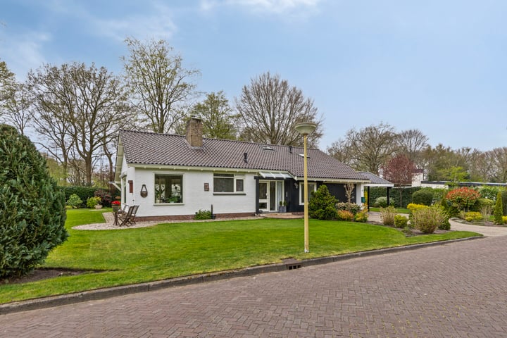 Photo of property Vlielandlaan 8, Heerenveen