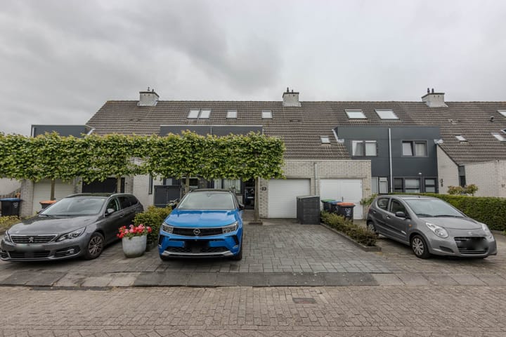Vlier 33 in Poortugaal