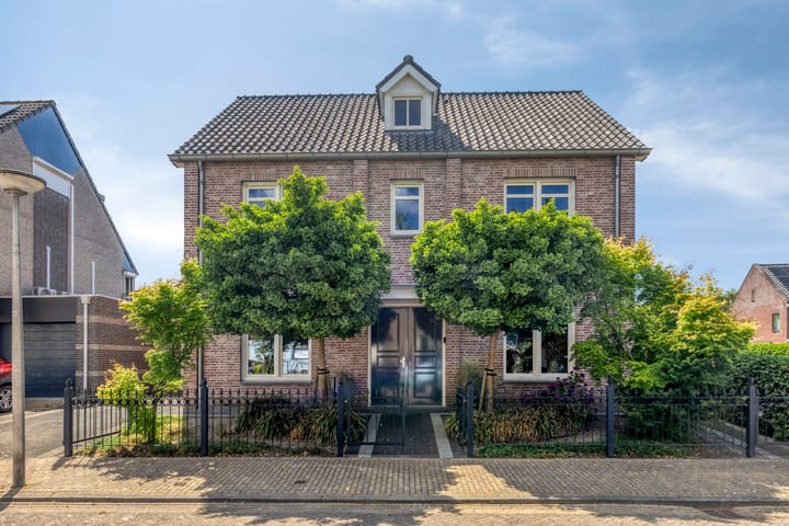Photo of property Vlierbes 17, Halsteren