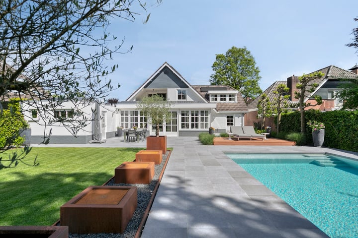 Photo of property Vlierbes 7, Helmond