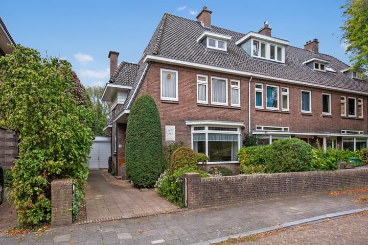 Vlietenburgstraat 9 in Voorburg Foto