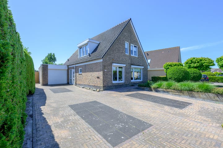 Vlietsingel 24 in Medemblik