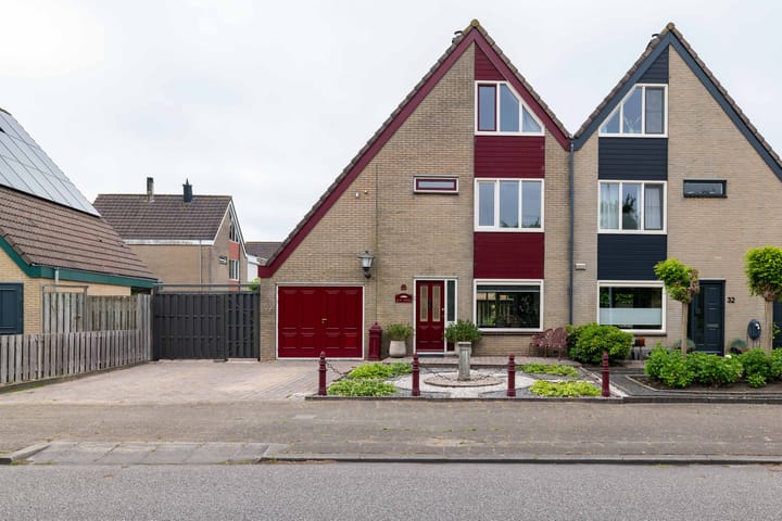 Photo of property Vloedlijn 34, Hellevoetsluis