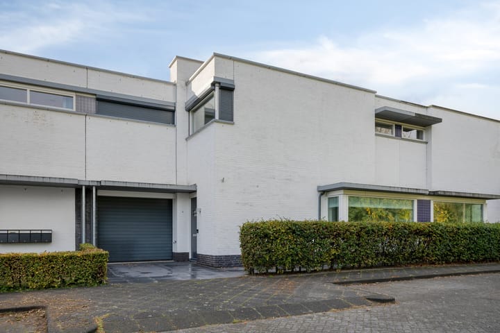 Photo of property Voerendaalstraat 4, Tilburg